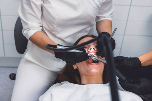 Best Emergency Dental Care for Broken or Chipped Teeth in Goodyear, AZ