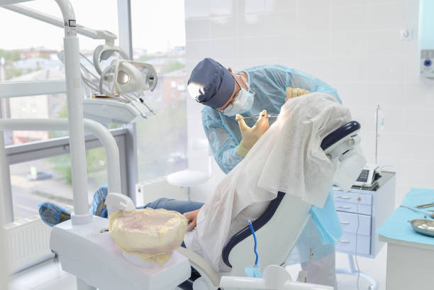 Best Emergency Tooth Extraction in Goodyear, AZ